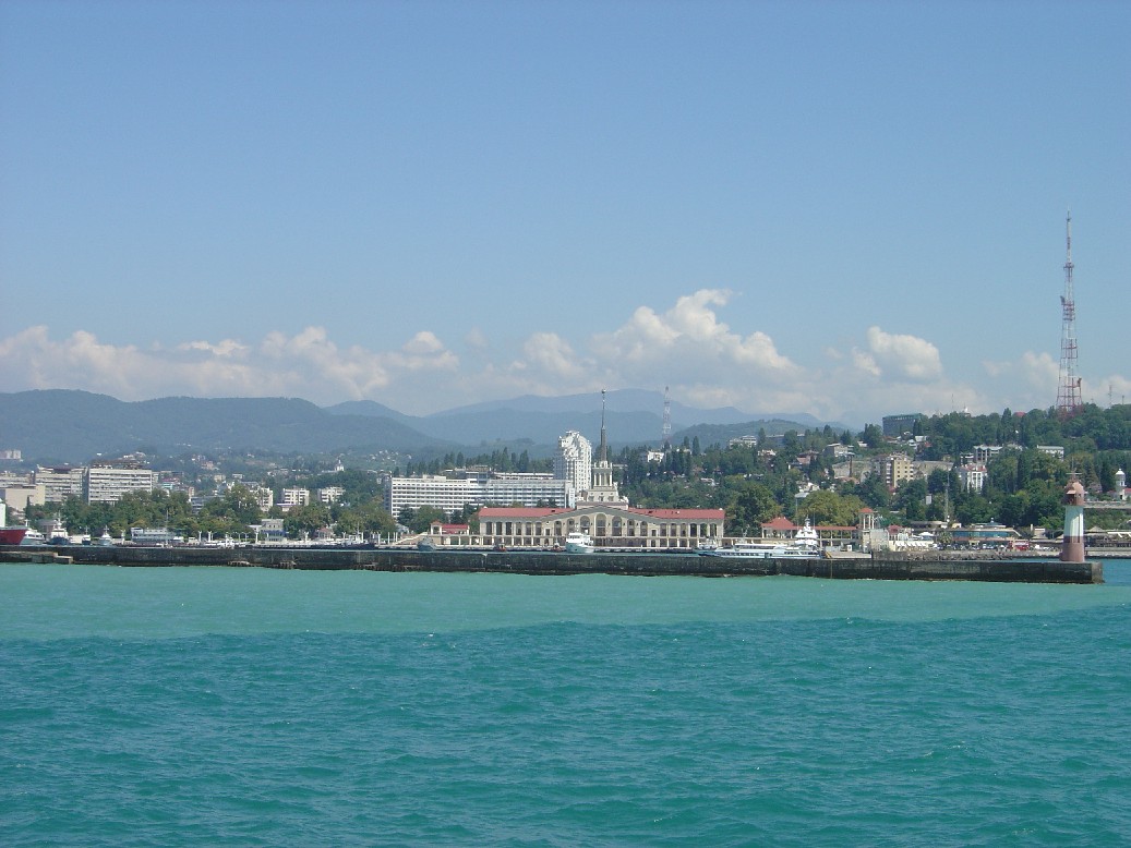 anblick-sochi-vom-meer.JPG